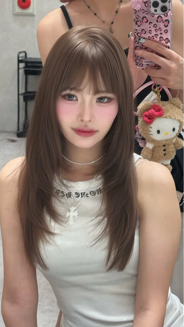 ロング ヘアカラー Lond  mare 🦋ayana🦋のヘアスタイル