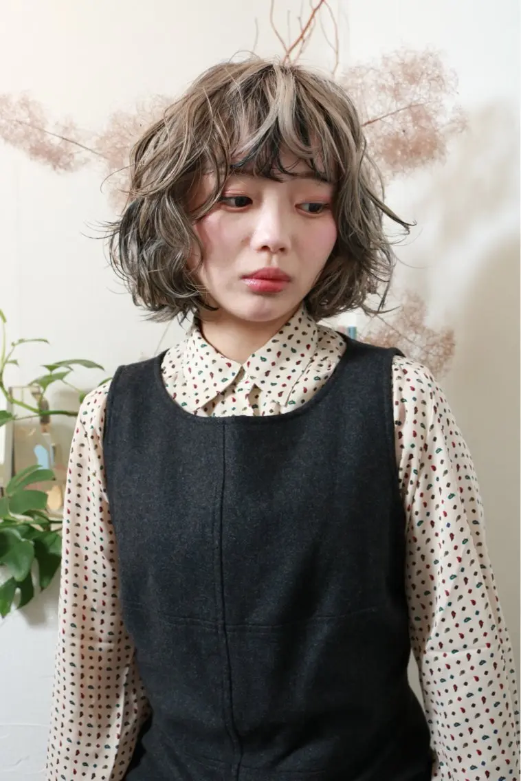 ショート カラー ヘアカラー ooitヨシダ ミナミのヘアスタイル