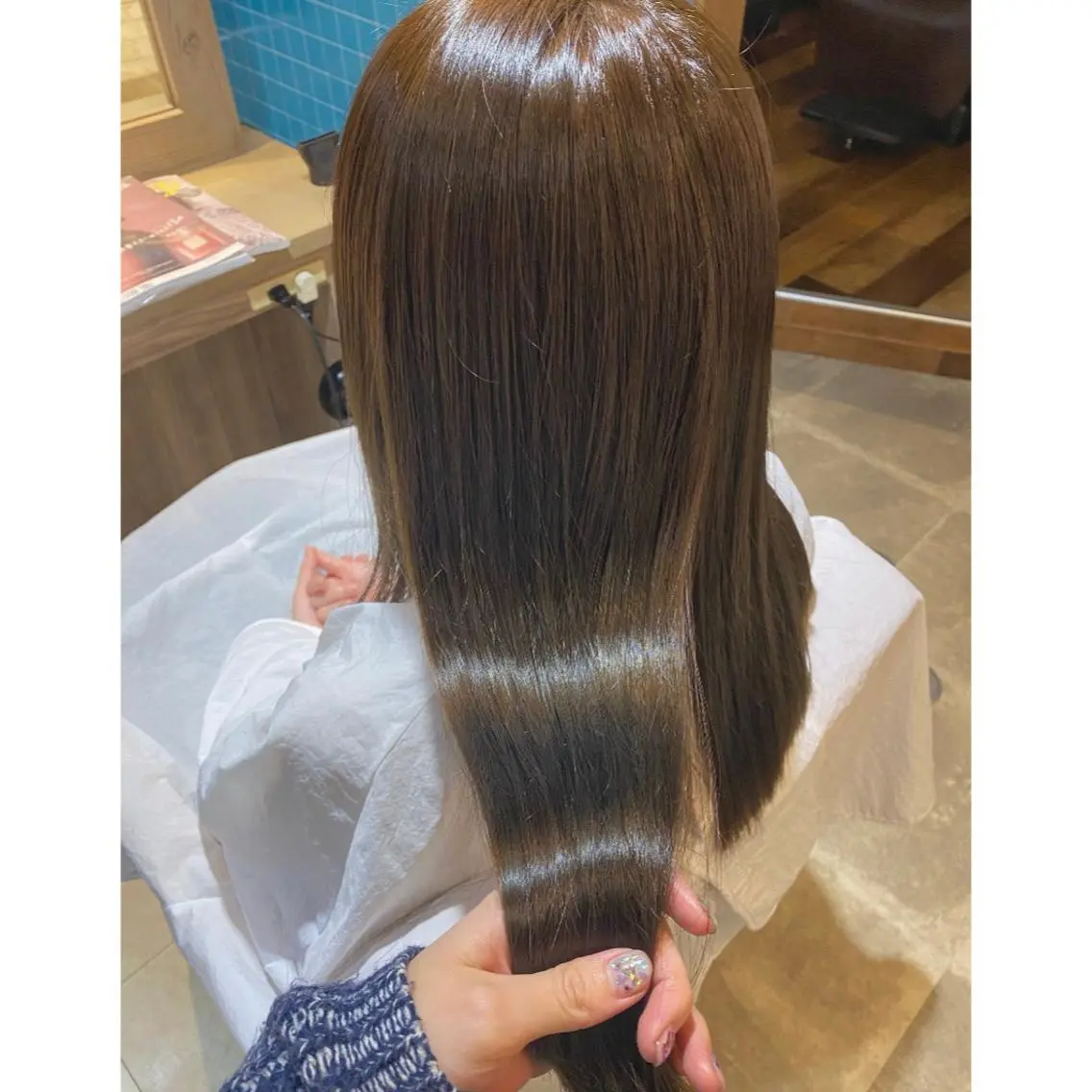 カラー カット ヘアカラー トリートメント 🩵盛れる顔周りヘア EMI🩵のヘアスタイル