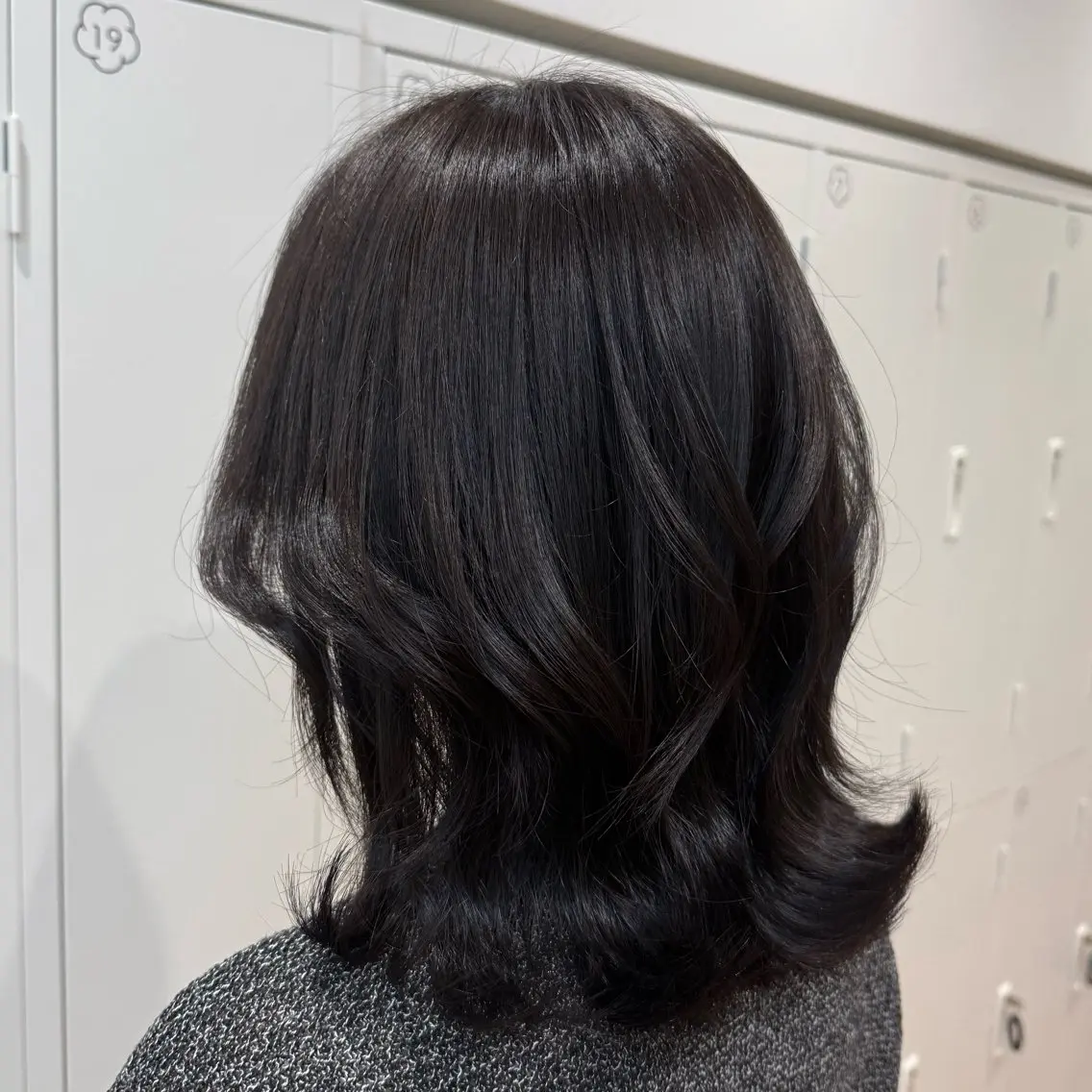 ミディアム カラー ヘアアレンジ キヨミ 韓国レイヤーカットのヘアスタイル