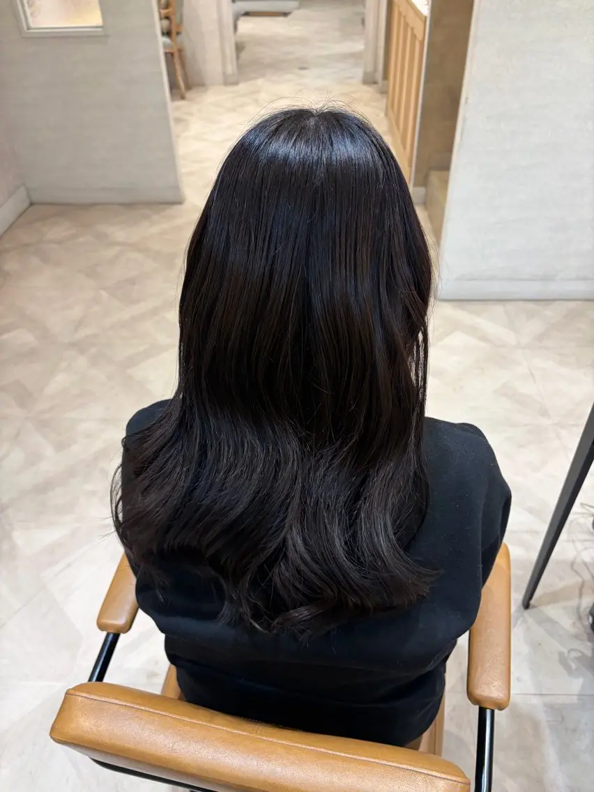 ロング ヘアカラー 小川 ルミナのヘアスタイル