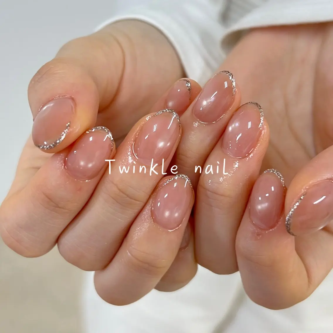 【人気NO,1 ★】トレンド水光マグネット+ラメライン10本無料サービス💅🧲の写真