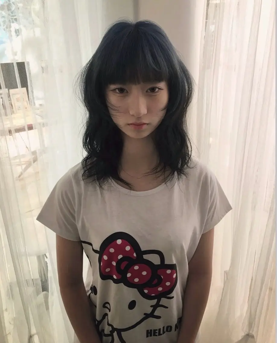ミディアム ヘアカラー トリートメント Hanaka🪷 ニュアンス×レイヤーのヘアスタイル