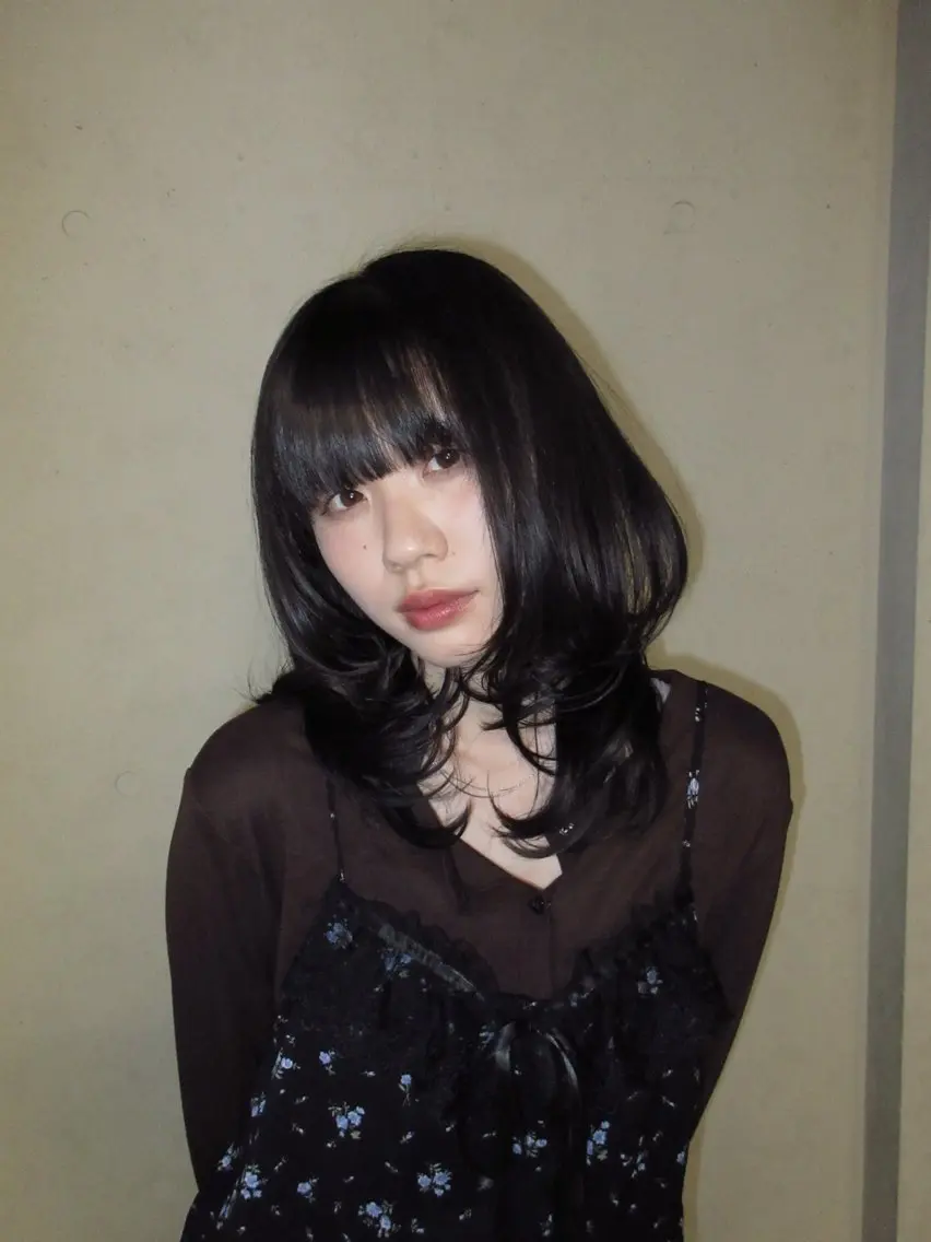 ミディアム かわの ひとしのヘアスタイル