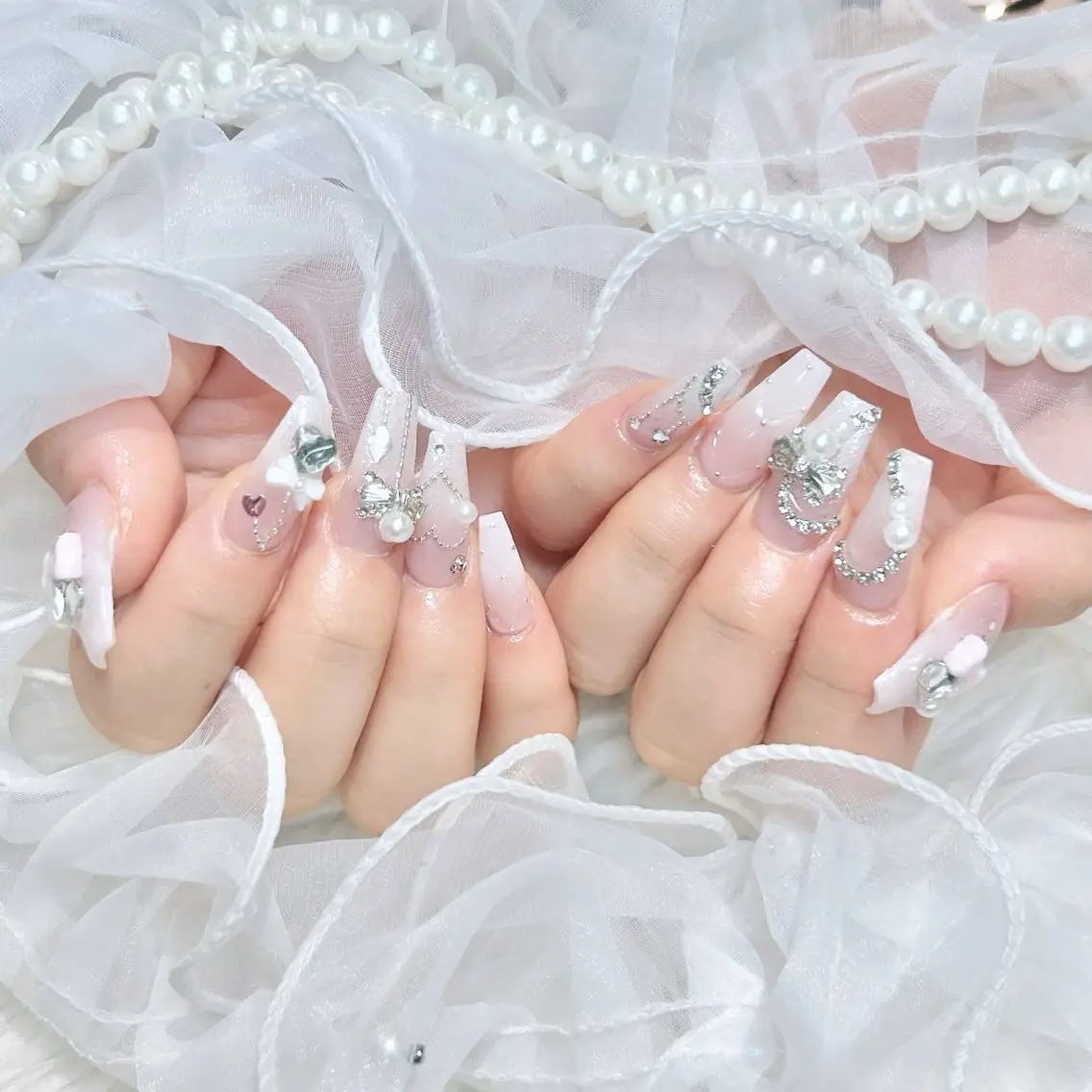 🉐期間限定🉐オフあり🍒持ち込みデザイン120分+パーツつけ放題🎀お好きなだけ🎀の写真