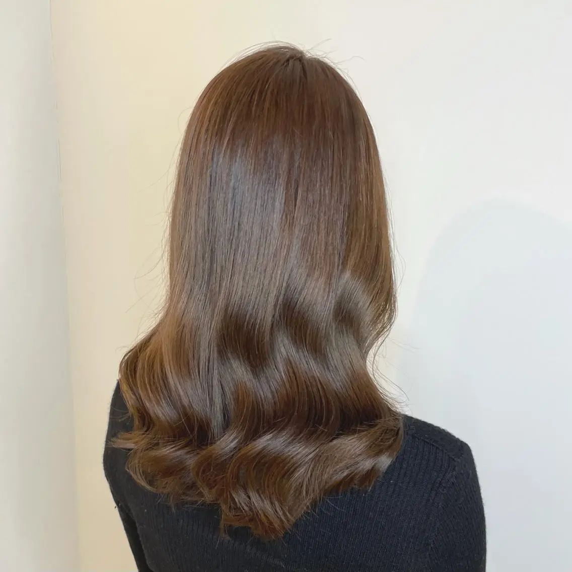 セミロング カラー shinka omotesandoのヘアスタイル