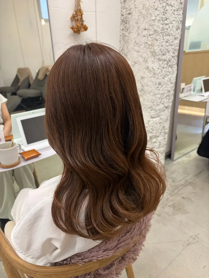 ミディアム カラー ヘアカラー トリートメント 🌼花屋併設🌼 木下奈々望のヘアスタイル