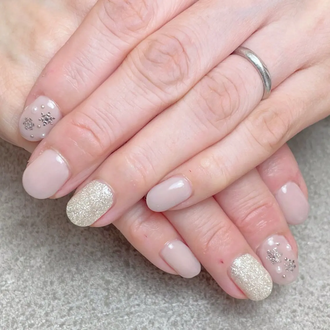 ネイル ハンドネイル nailroom DIASOMNIAのネイルデザイン