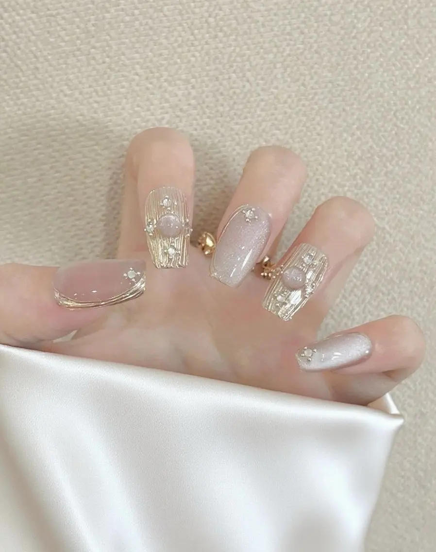 ネイル ハンドネイル hue nail1のネイルデザイン