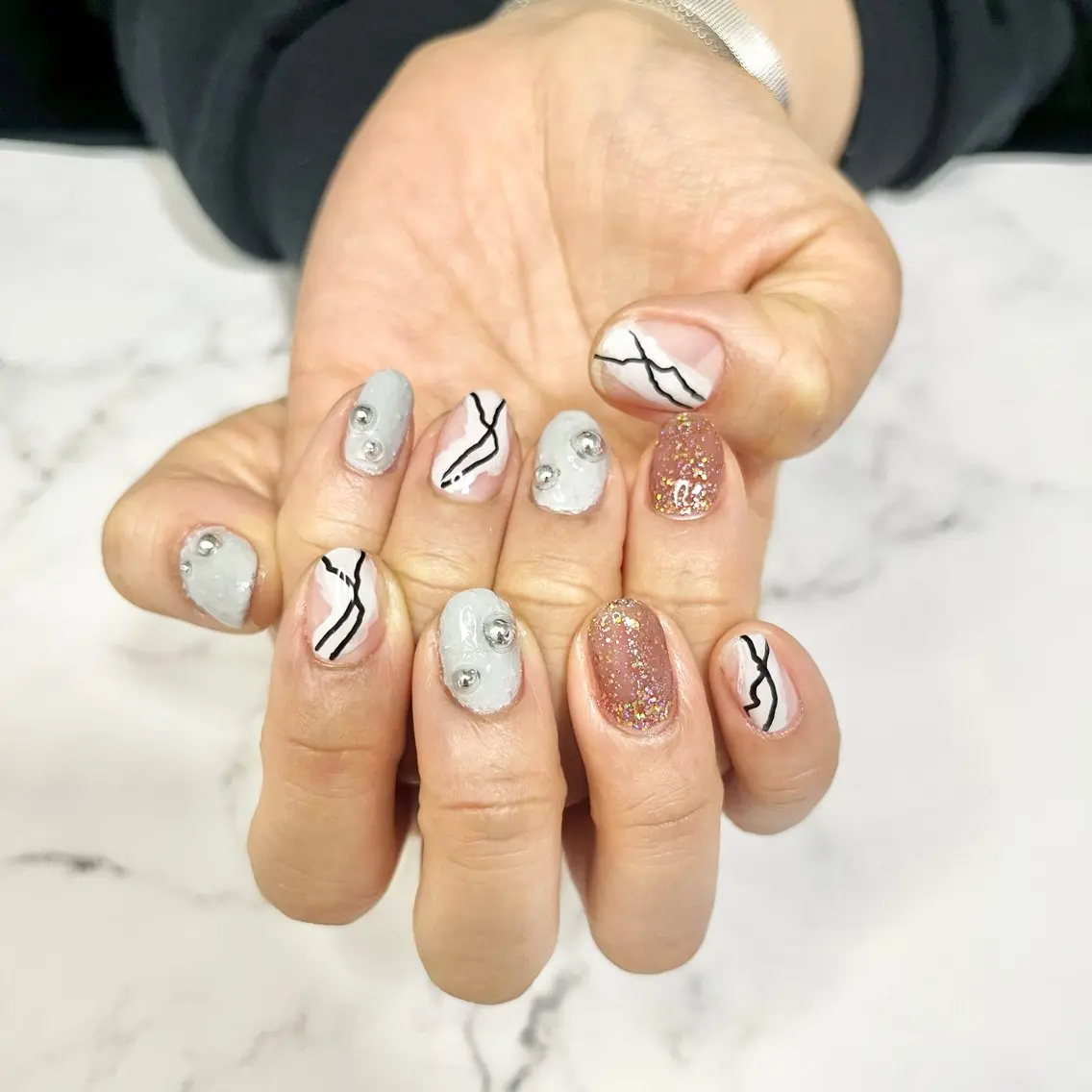 ネイル ハンドネイル M. Saoriのネイルデザイン