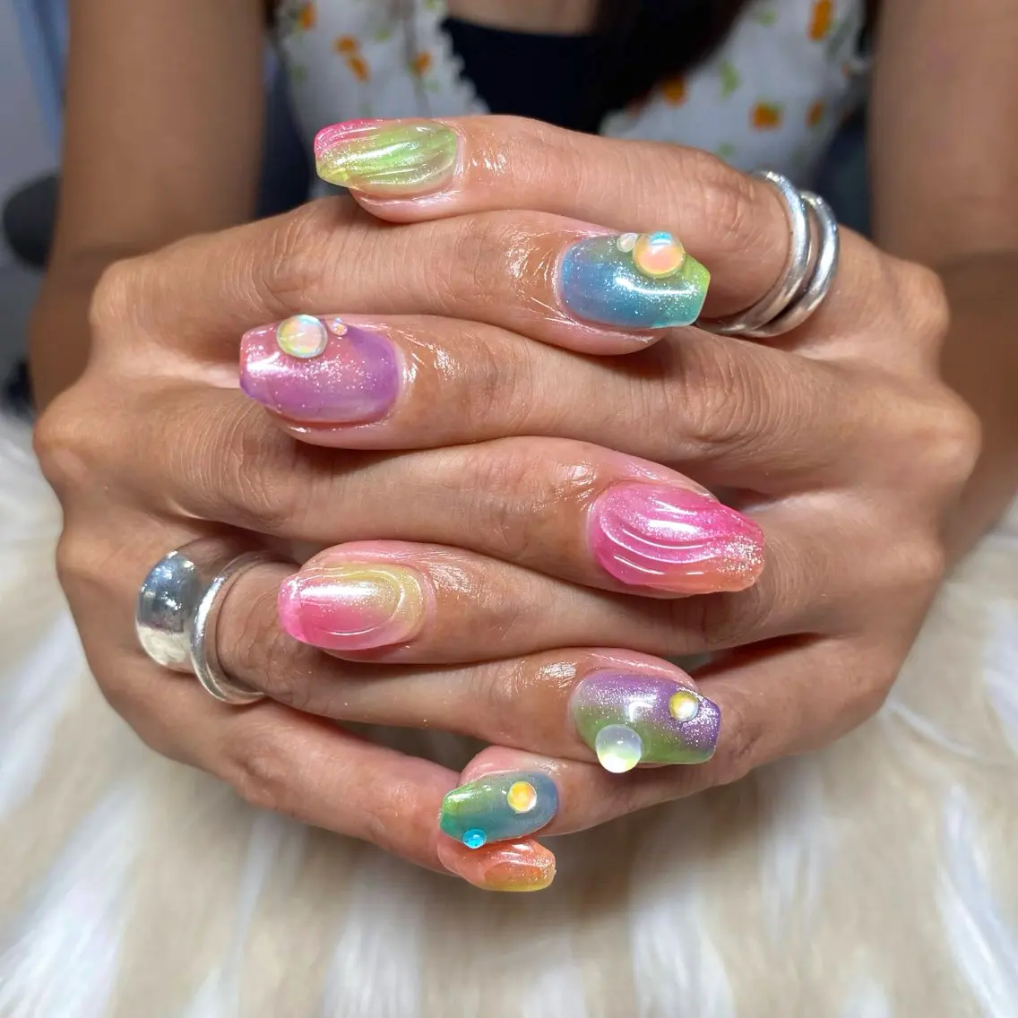 ネイル 長さ出し フットネイル フレンチネイル ジェルネイル グラデーション ハンドネイル Nail&eye Belire 新宿のネイルデザイン