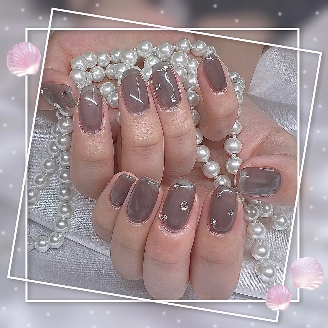 ネイル フレンチネイル グラデーション キラキラネイル 韓国ネイル マグネットネイル Chill Nailsalonのネイルデザイン