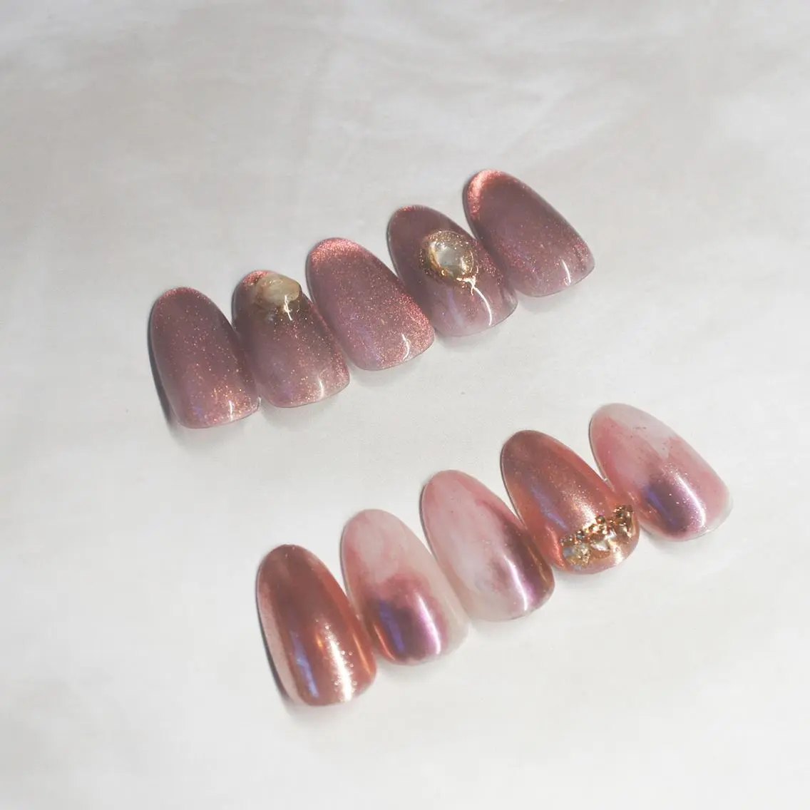 ネイル アートネイル ブラウン ゴールド マグネットネイル ミラーネイル ハンドネイル MIU nailのネイルデザイン