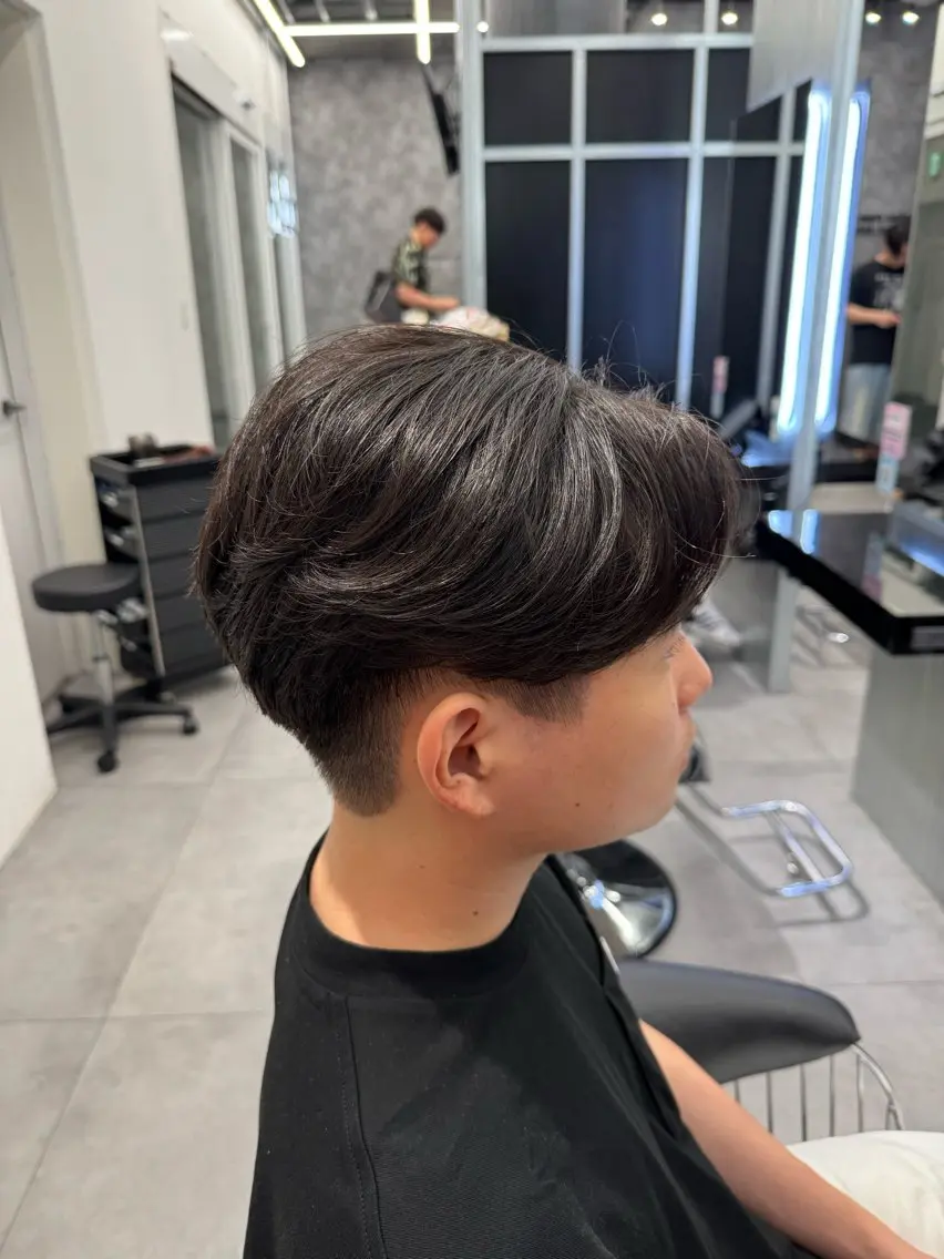 ショート パーマ メンズ メンズパーマ ニュアンスパーマ カット パーマ モテ髪特化 小椋紫穏💎✨のヘアスタイル