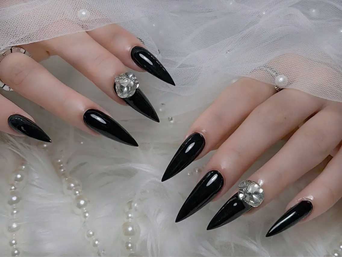 ネイル NEM nailstudioのネイルデザイン