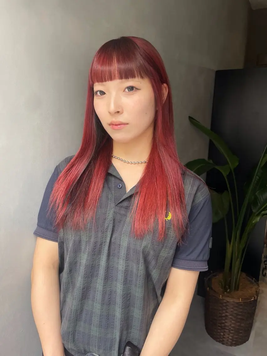 セミロング XENA 渋谷店のヘアスタイル