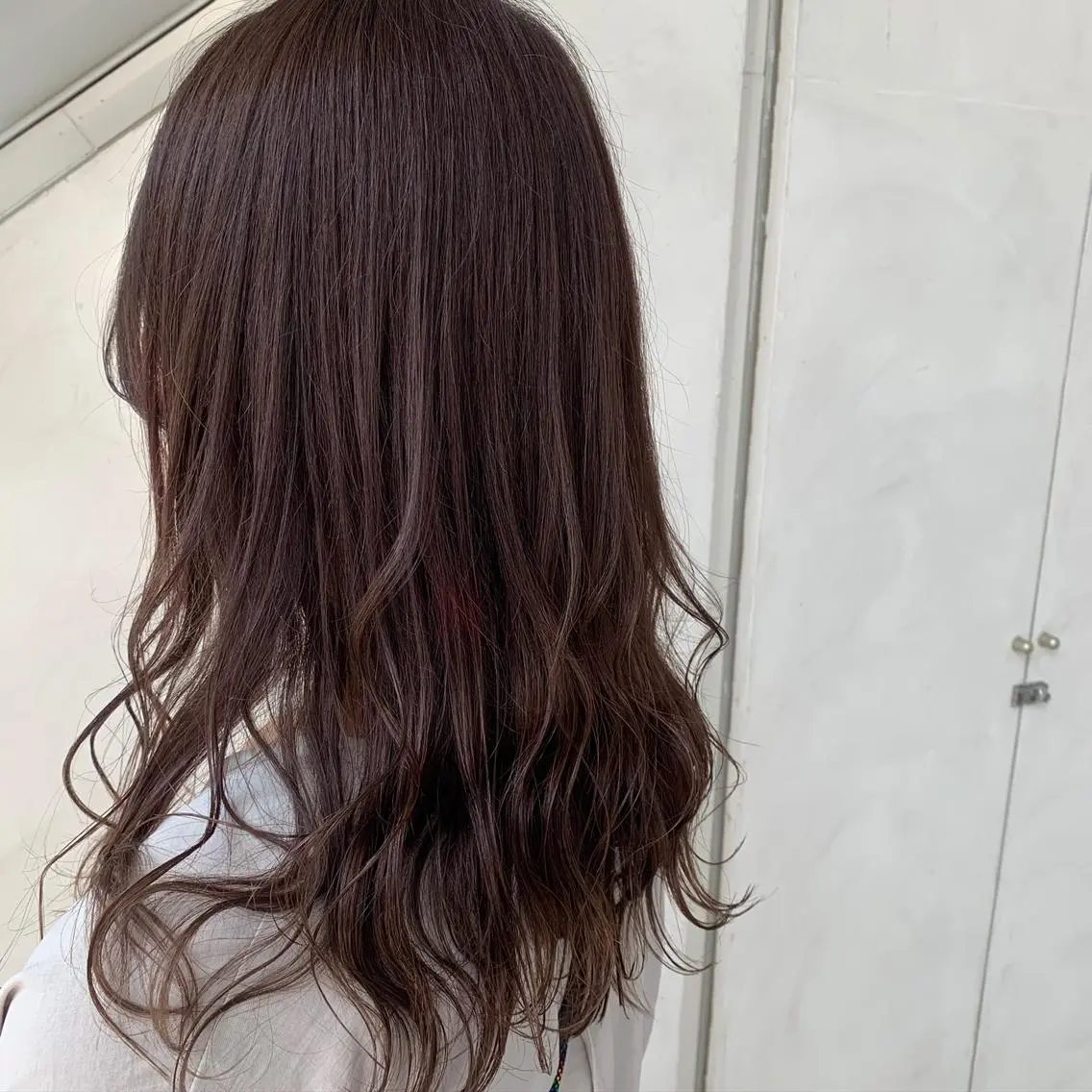 セミロング カラー ヘアアレンジ 鈴木 拓海のヘアスタイル