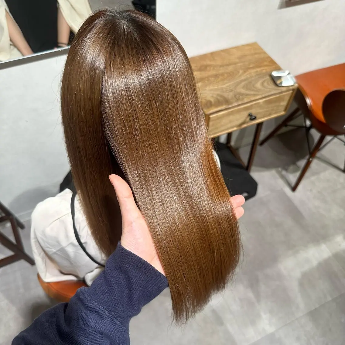 セミロング 髪質改善 伊藤のヘアスタイル
