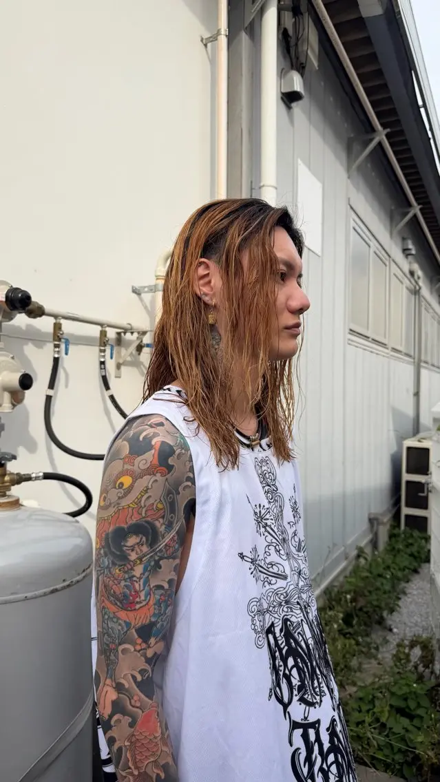 セミロング パーマ メンズ メンズパーマ セミロングパーマ カット パーマ メンズ特化✂️阿世賀 隆太のヘアスタイル