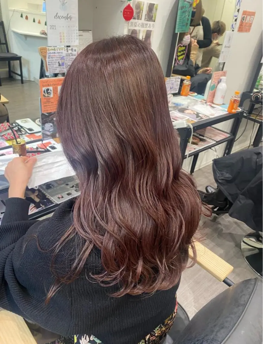 ロング カラー ヘアカラー 松尾 遥花のヘアスタイル