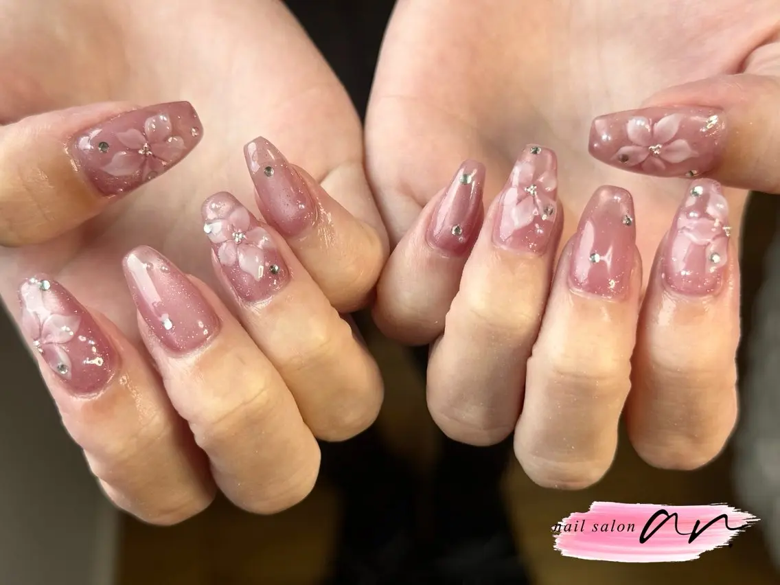 ネイル 持ち込み nailsalon ar.のネイルデザイン