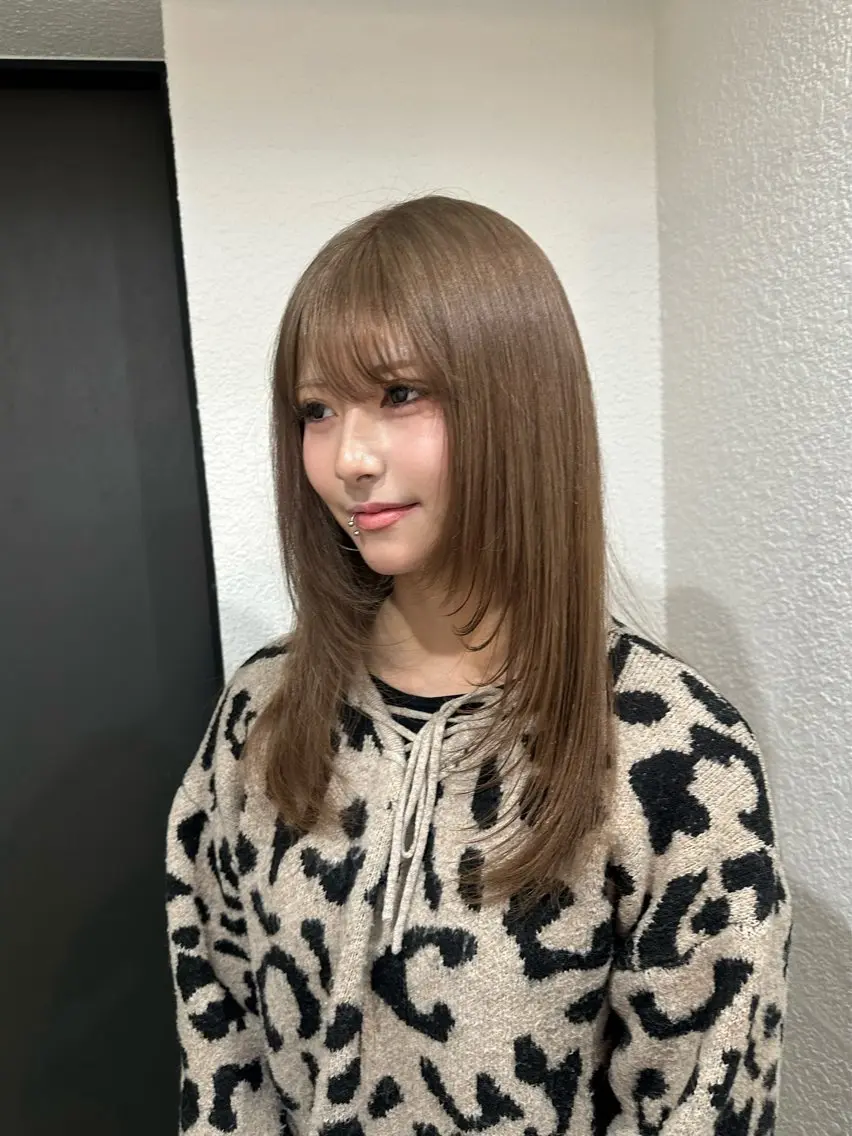 ミディアム カラー ヘアカラー s u z uのヘアスタイル