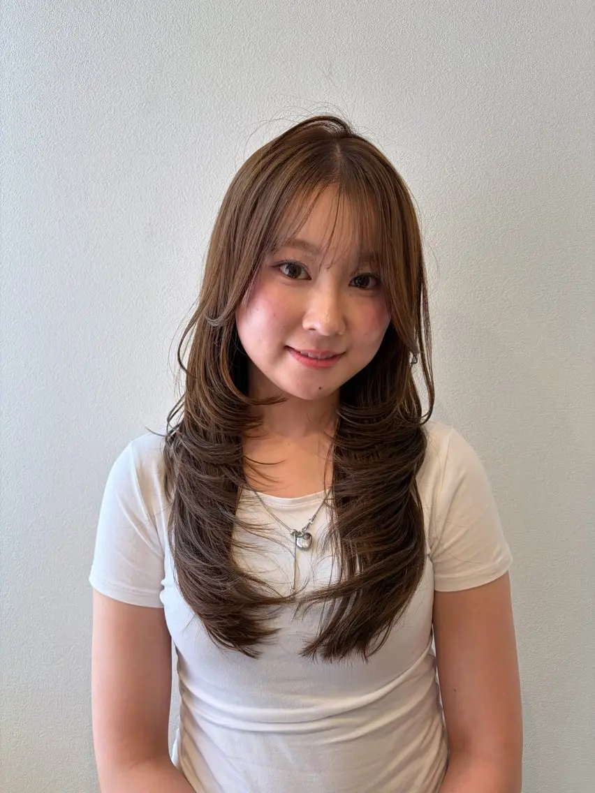 ロング カット ヘアカラー トリートメント MYRTLE Mifūのヘアスタイル
