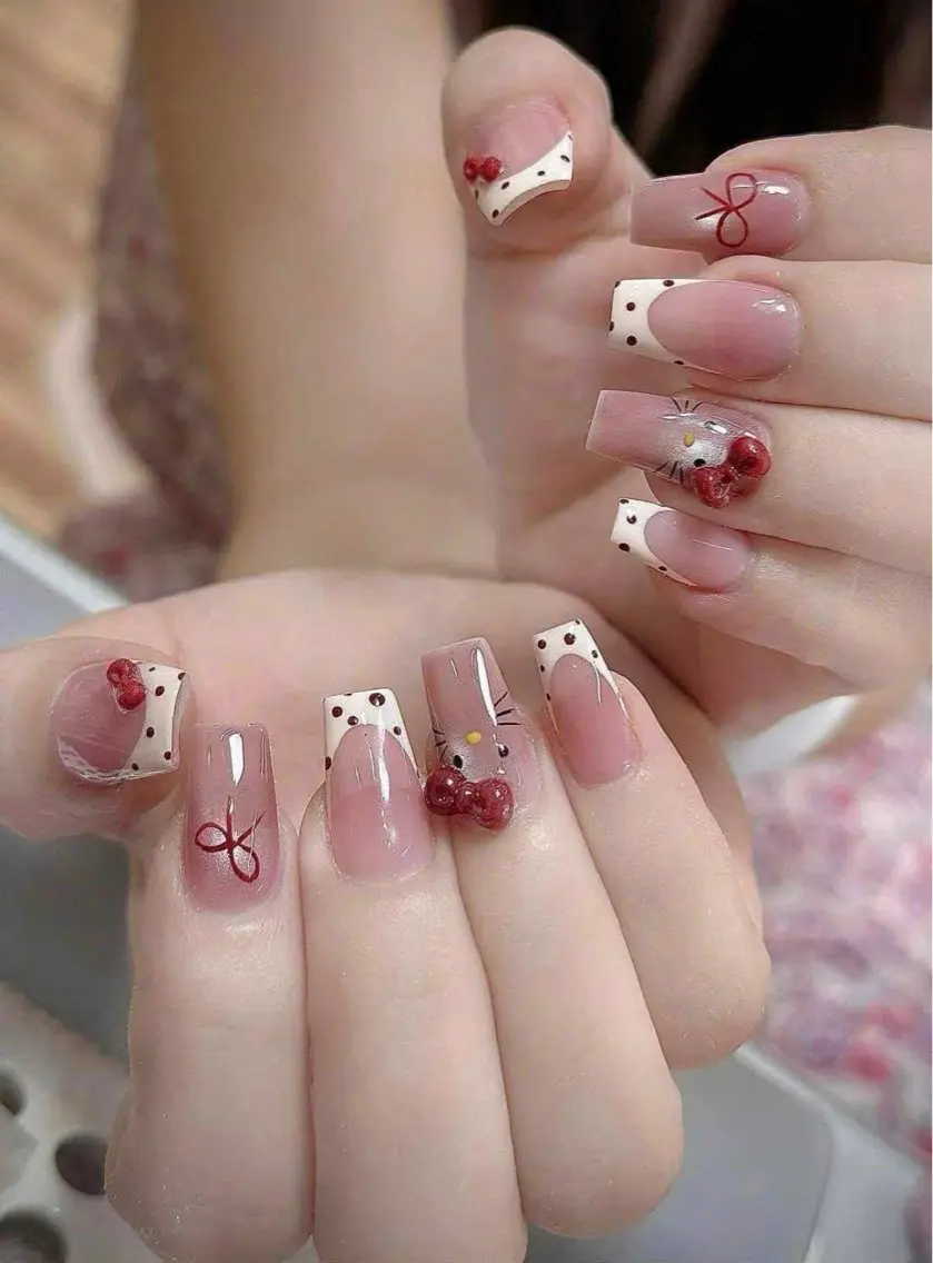 ネイル フラッシュネイル フレンチネイル グラデーション キラキラネイル 韓国ネイル ハンドネイル Hy nailsのネイルデザイン