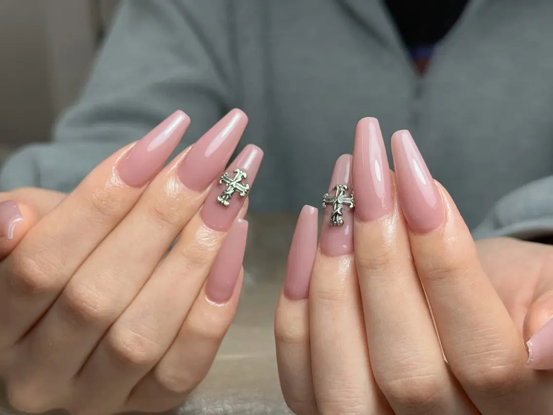 ネイル ROSE ANA CHUO 本川越のネイルデザイン