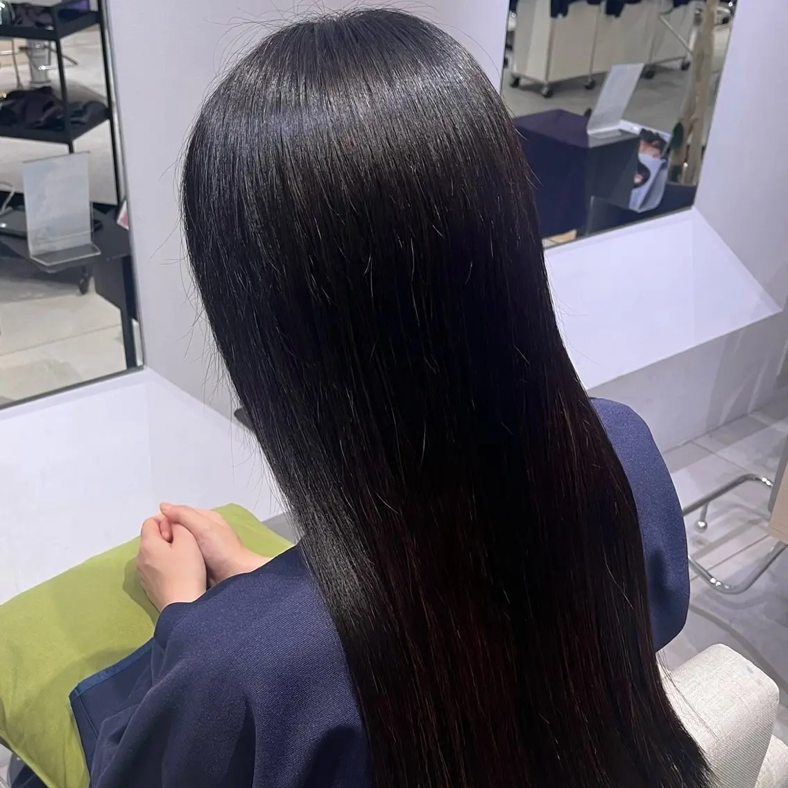 白髪染めリタッチ+極上トリートメントorロングヘッドスパ✨【トリートメントの種類相談可】の写真
