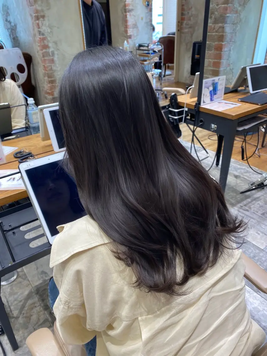 セミロング 銀座/レイヤー 顔周りカット溝手優太のヘアスタイル