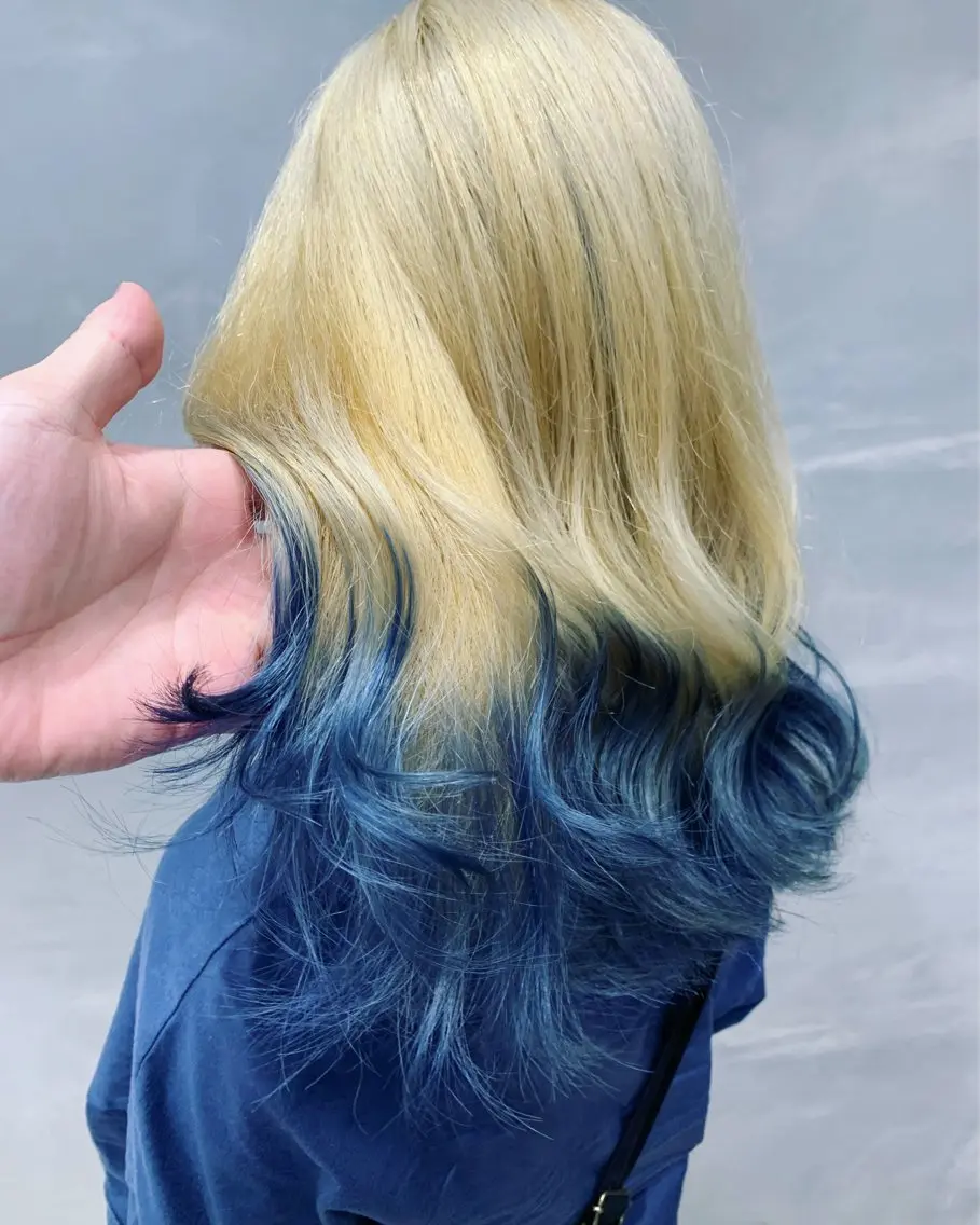 ロング ヘアカラー newiネウィ _naoのヘアスタイル