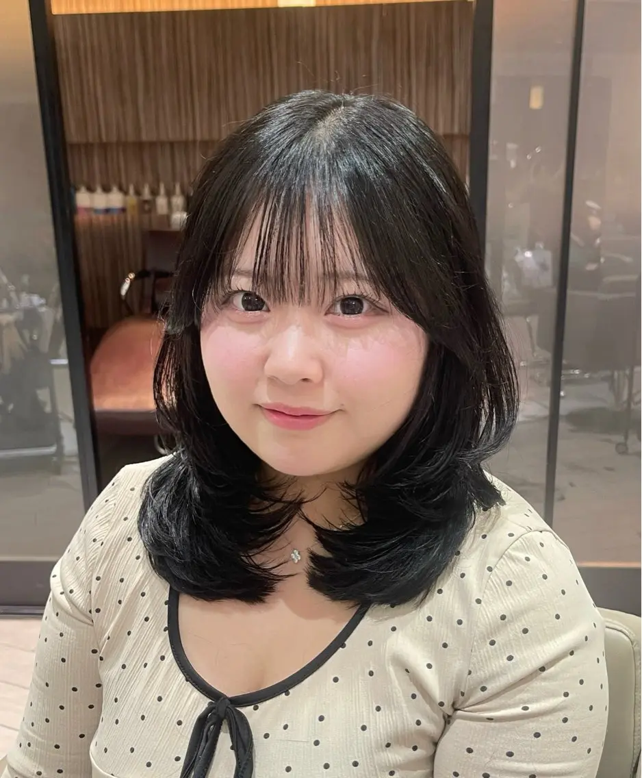 セミロング レイヤーカット トリートメント トリートメント 園田 萌華のヘアスタイル