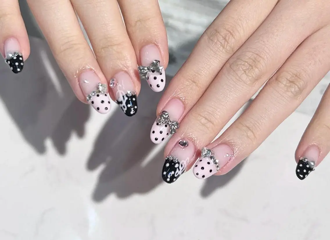 ネイル ハンドネイル 🎀 UU_nailのネイルデザイン