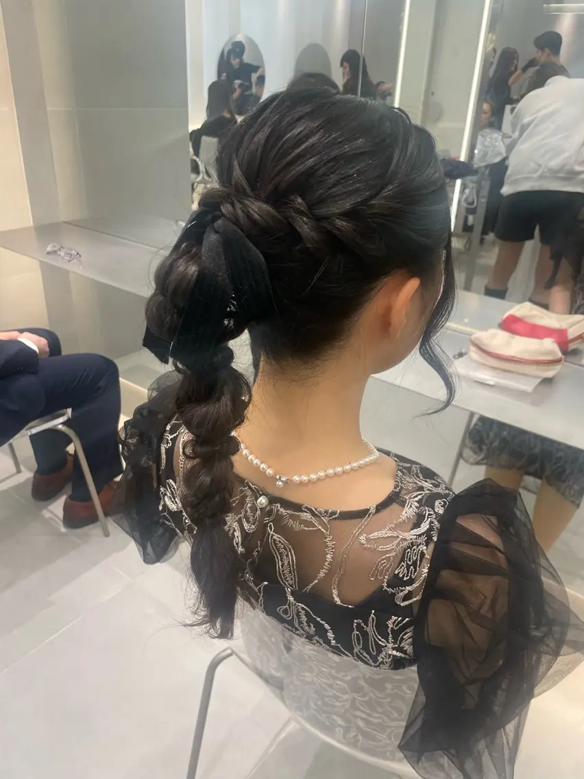 ヘアアレンジ 結婚式・ブライダル ヘアセット ヘアセット🎀耳つぼ 👂💎MONAMIのヘアスタイル