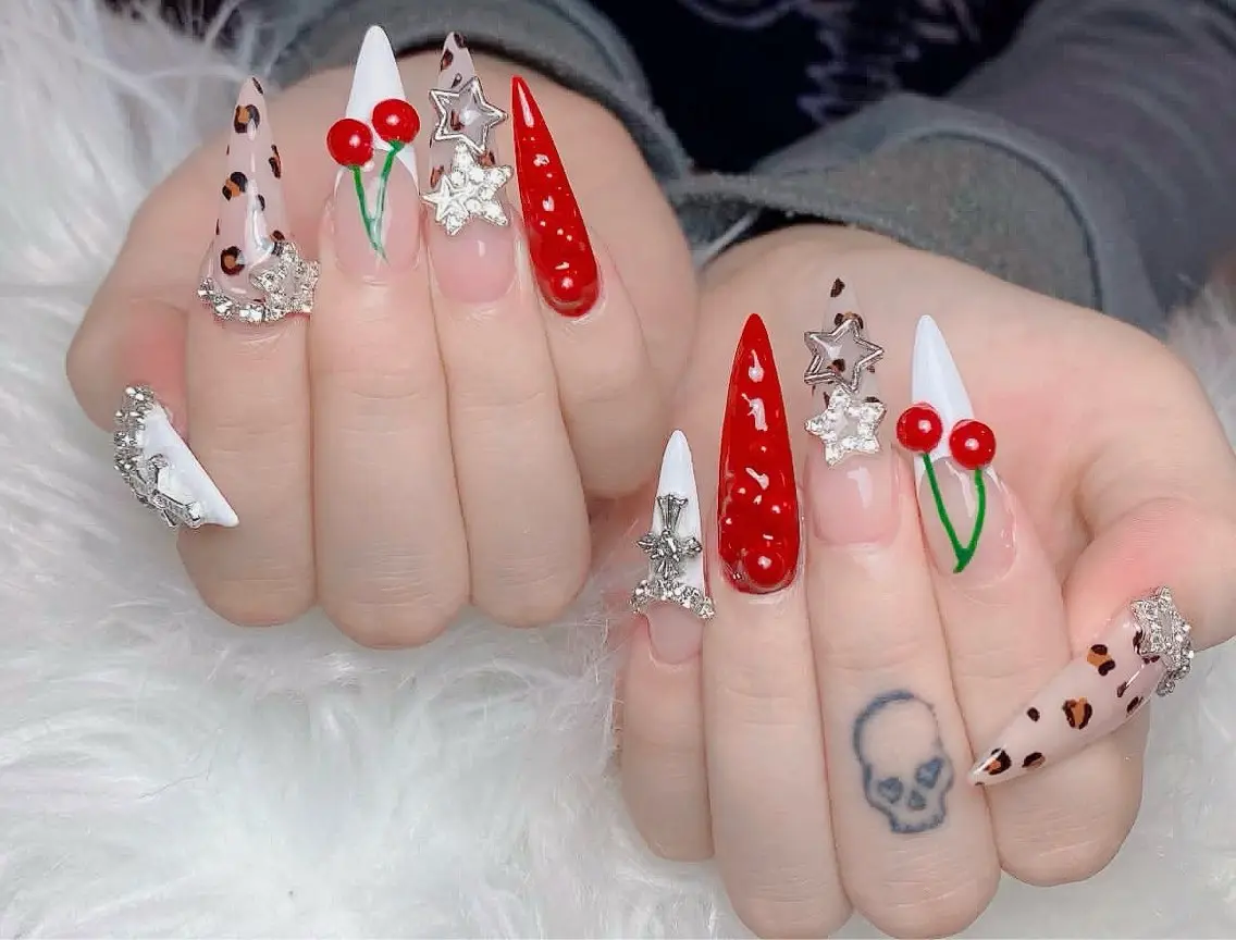ネイル チークネイル 長さ出し フラッシュネイル フレンチネイル グラデーション ハンドネイル Lenie Nail Salonのネイルデザイン