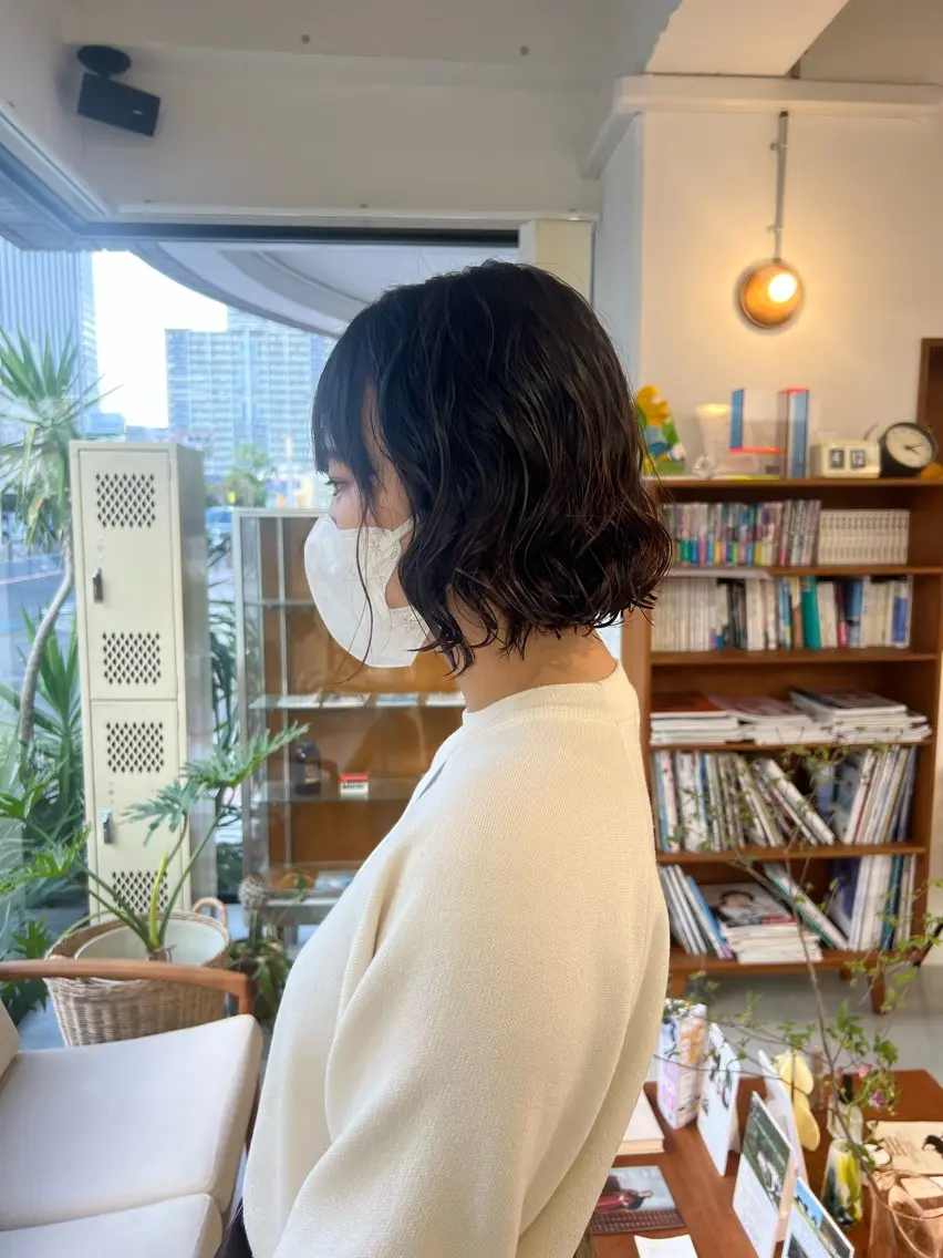ショート ボブ 石川 実咲のヘアスタイル