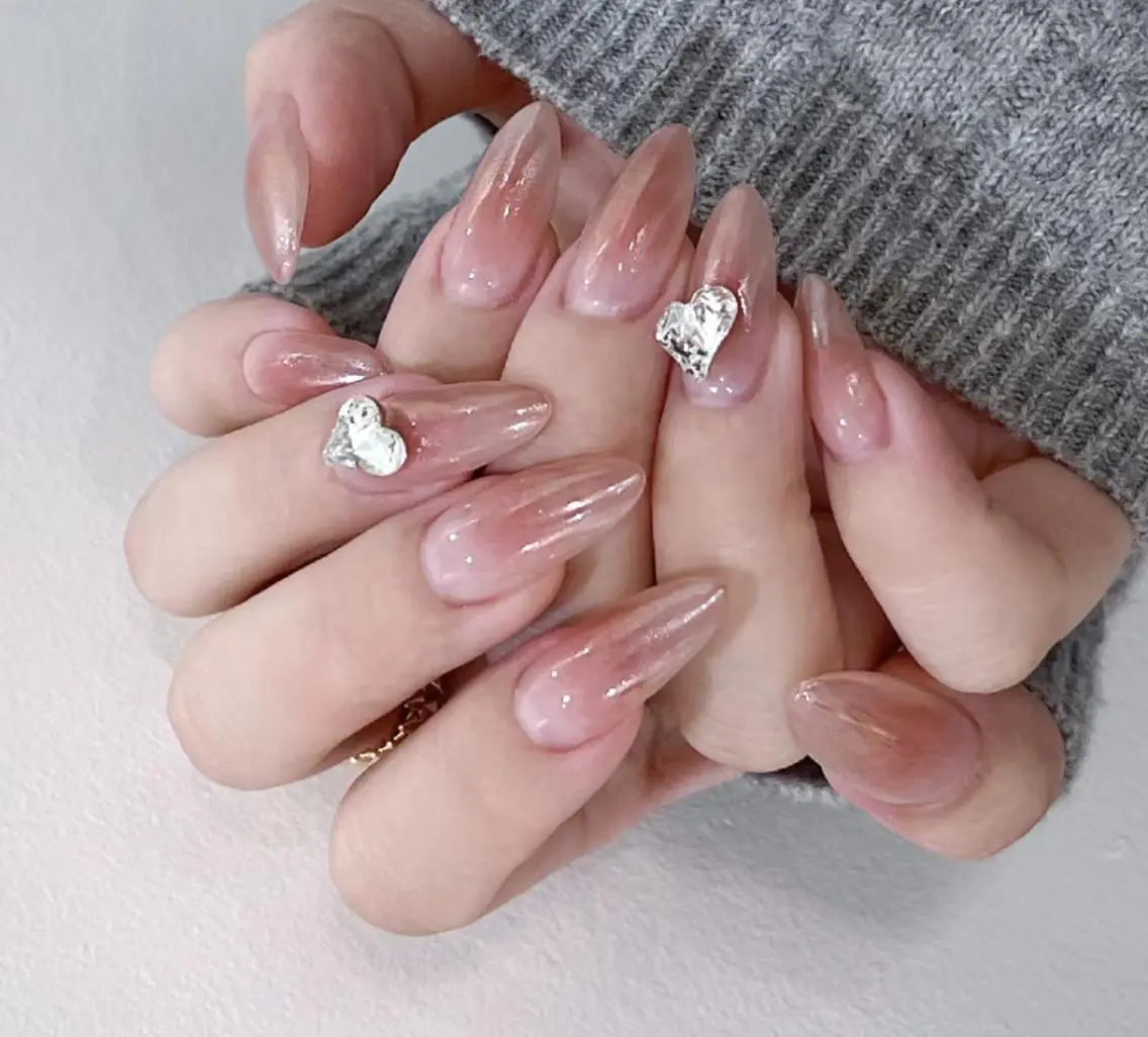 ネイル ハンドネイル ハンドケア 🍑 momo_nailのネイルデザイン
