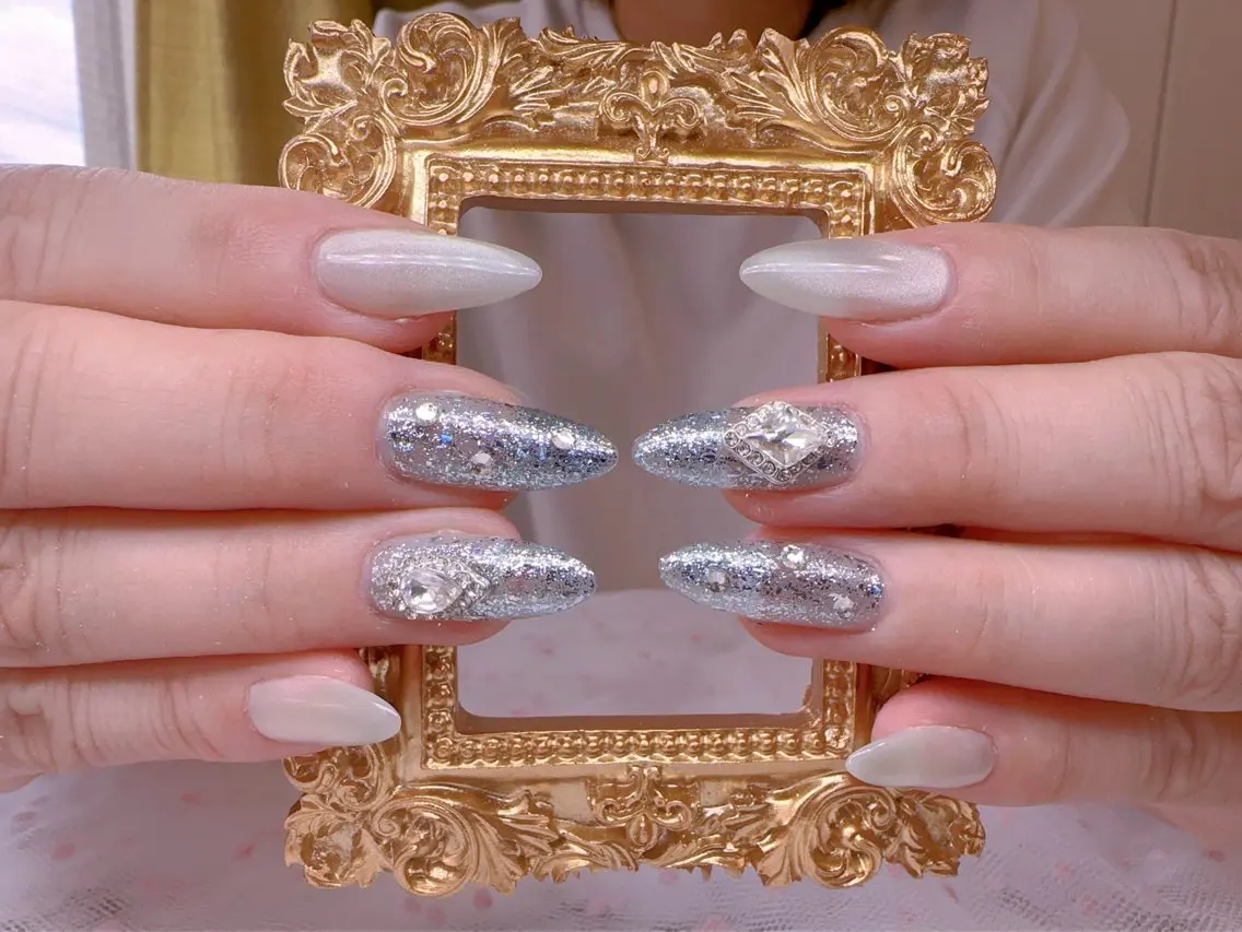 ネイル オーロラネイル 長さ出し フットネイル 韓国ネイル ラメ(グリッター) ハンドネイル Belle nail salon 新小岩のネイルデザイン