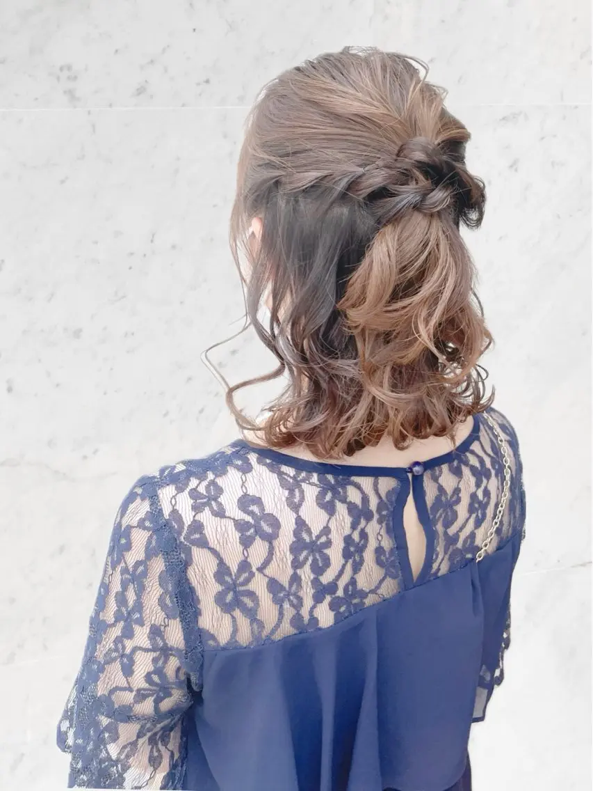ミディアム ヘアアレンジ ハーフアップ 透明感カラー 🫰🏻💗 高橋舞のその他イメージ