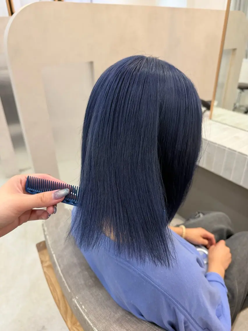 ミディアム 中山 絵夢のヘアスタイル