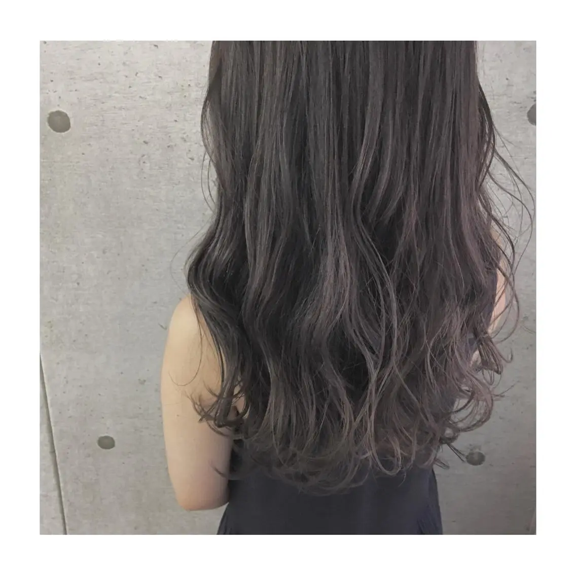 セミロング カラー グラデーションカラー グレージュ 長井 徹行のヘアスタイル