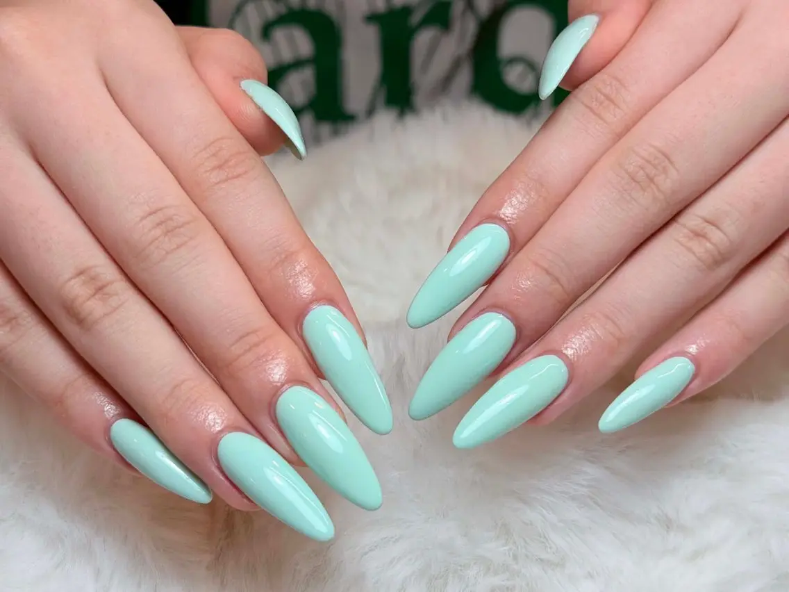 ネイル チークネイル 長さ出し フレンチネイル ジェルネイル グラデーション ハンドネイル RIBON nail 高田馬場のネイルデザイン