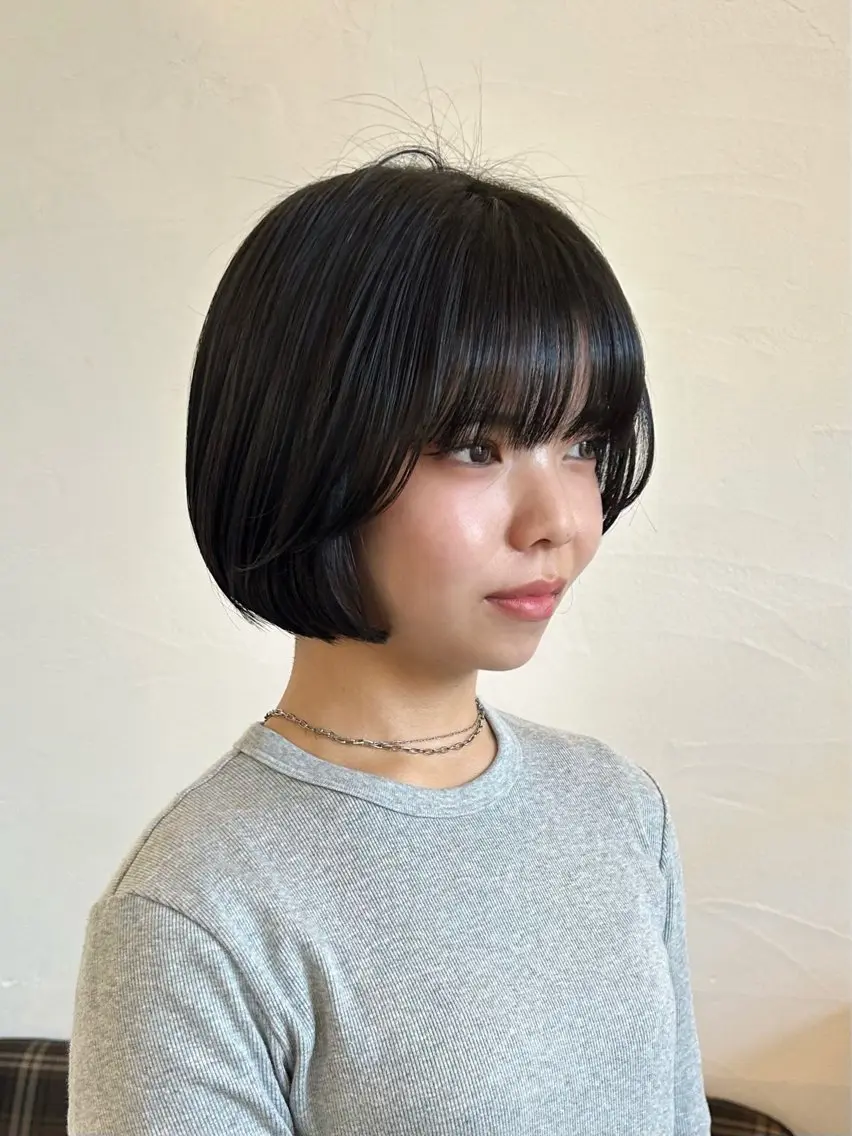 ミディアム 水谷 優華のヘアスタイル