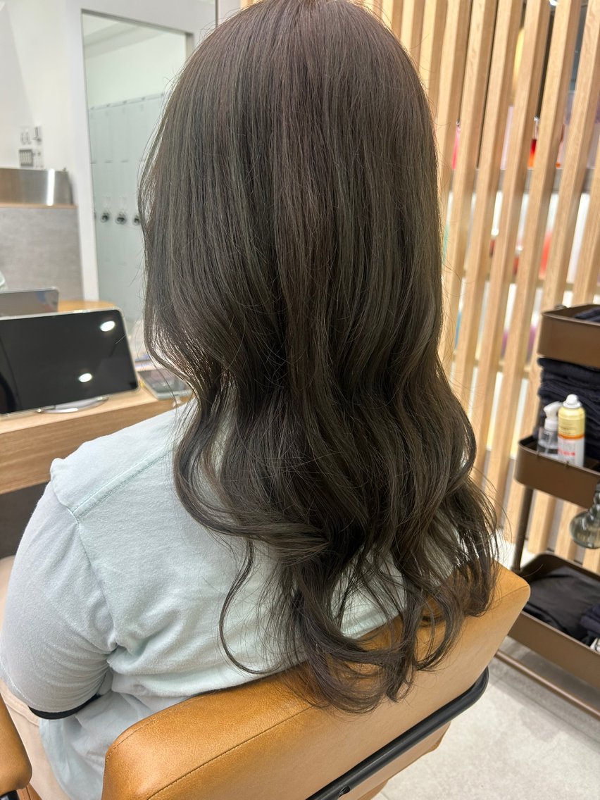 ロング カラー オリーブカラー ボブ・暖色カラー🌟 瑚十音のヘアスタイル