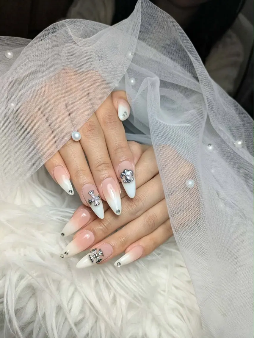 ネイル Queen Nail 柏店 クイーンネイルのネイルデザイン