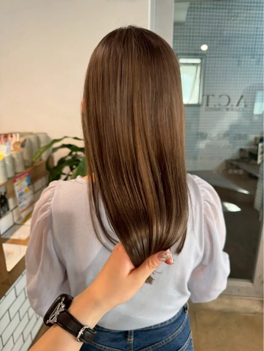 ロング カラー グレージュ ミルクティーグレージュ ロング カット ヘアカラー トリートメント 無料モデル急募中‼️ 韓国ヘア/Rin🎀のヘアスタイル