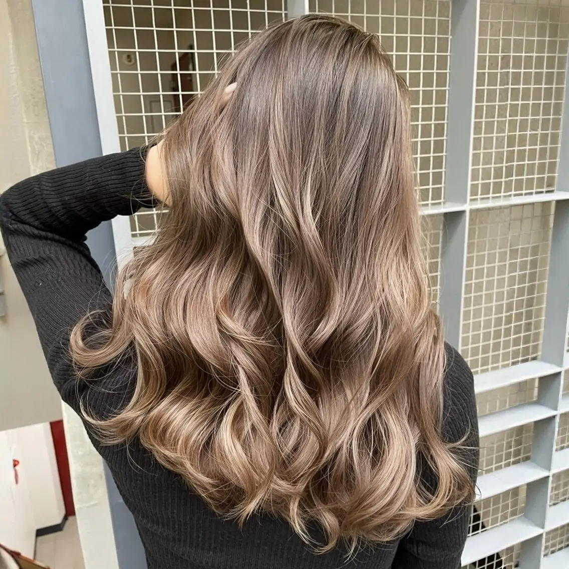 ロング 🩷似合わせカラー 💙小顔レイヤー田中のヘアスタイル