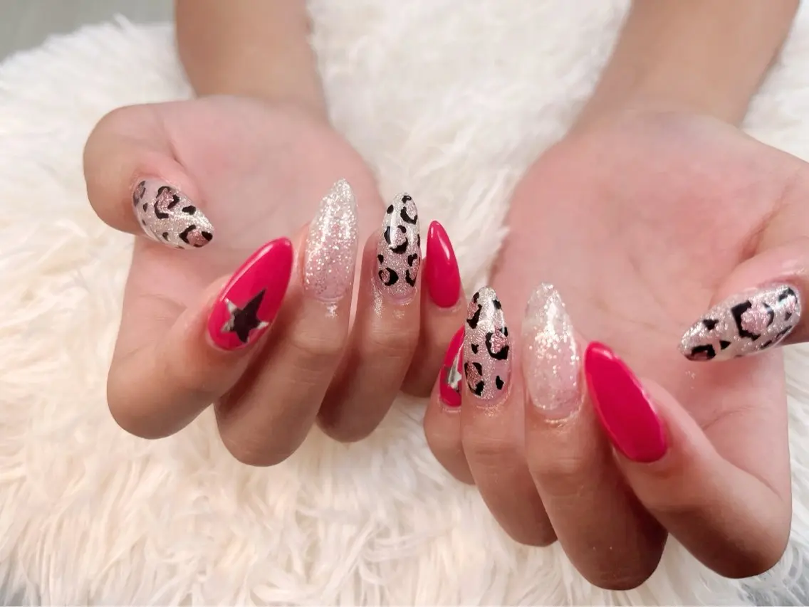 ネイル ek.nail⭐︎ kanaのネイルデザイン
