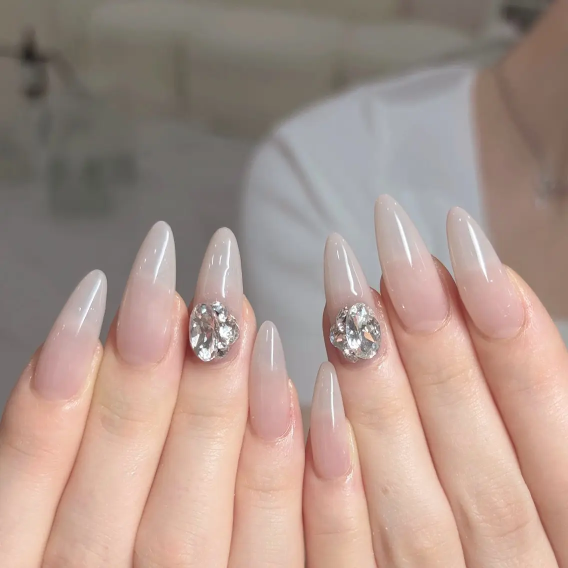 ネイル オフィスネイル ハンドネイル FLY Nail Salonのネイルデザイン